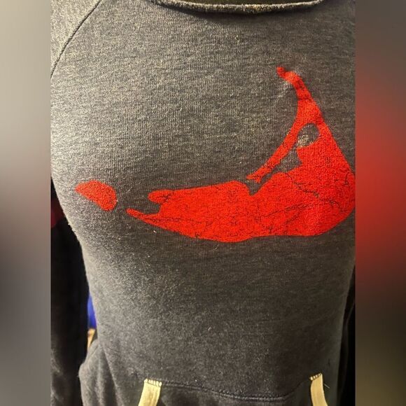 🐘 Alternative Earth Blue Sweater - Picture 2 of 3